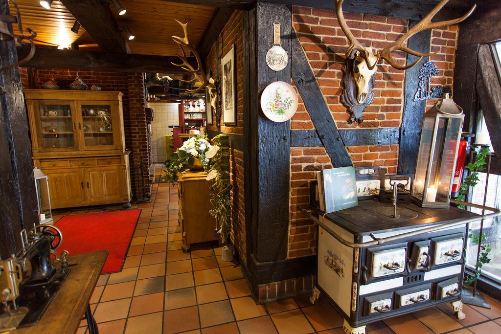 Hotel Alter Wolf Wolfsburg Dış mekan fotoğraf